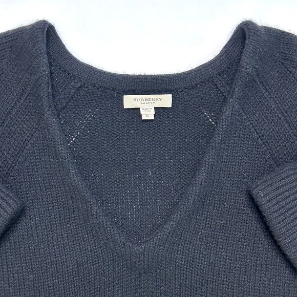 Burberry Cashmere Short Sleeve Knit V Neck Sweater Black Size L - Picture 3 of 9